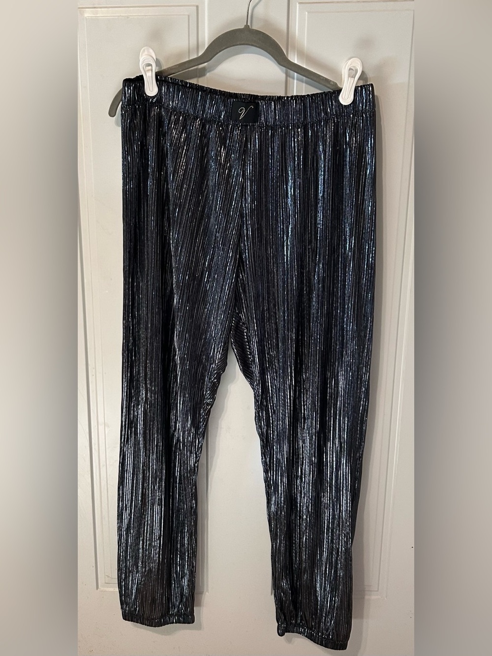 Metallic Black + Silver V-Logo pants